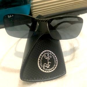 Brand new Ray-Ban sunglasses with case
